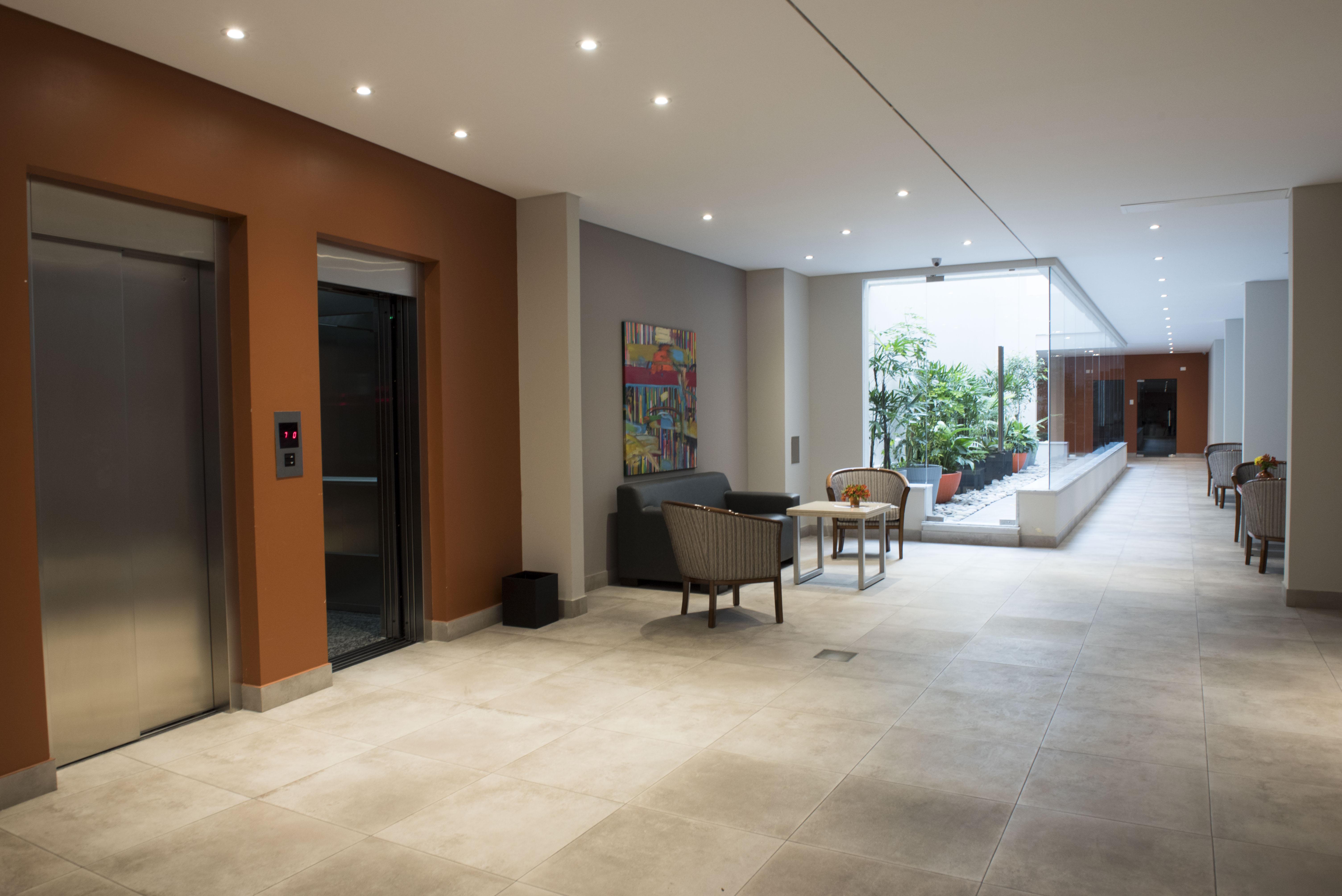 Arc Arenales Studios & Suites Buenos Aires Exteriör bild